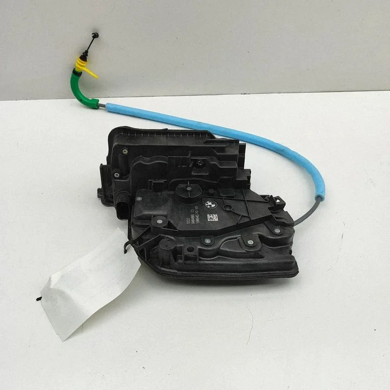Rear door lock 9464885
