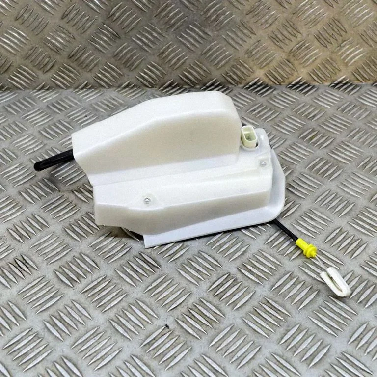 Rear door lock – Tesla Model Y (2020-)
