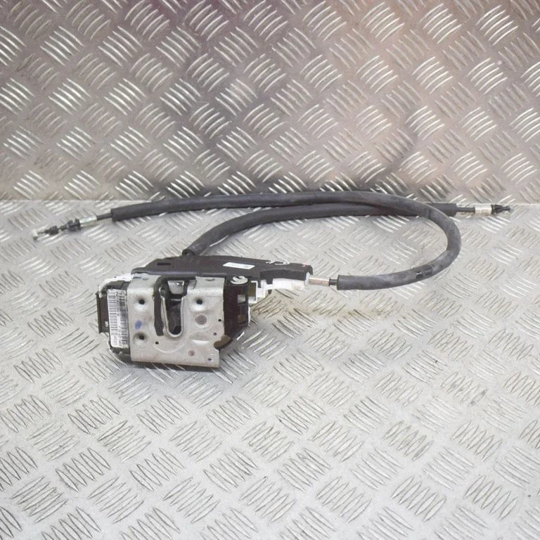 Rear door lock 670003112