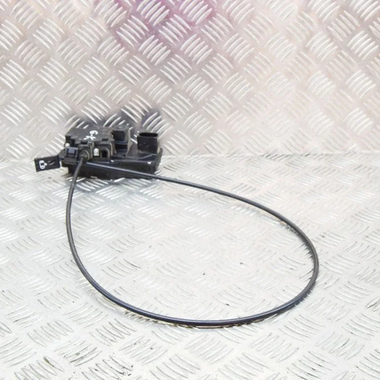 Rear door lock – Tesla Model S (2012-)
