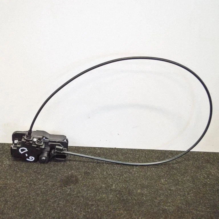 Rear door lock – Tesla Model S (2012-)
