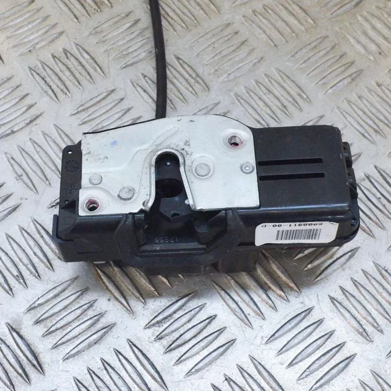 Rear door lock – Tesla Model S (2012-)