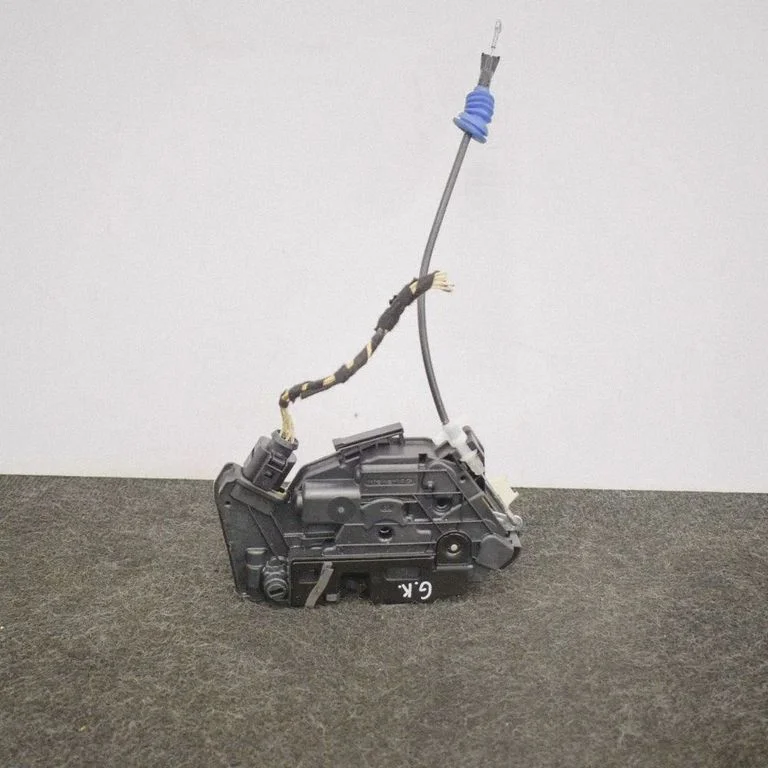 Rear door lock – Volkswagen Passat CC (2008-2016)