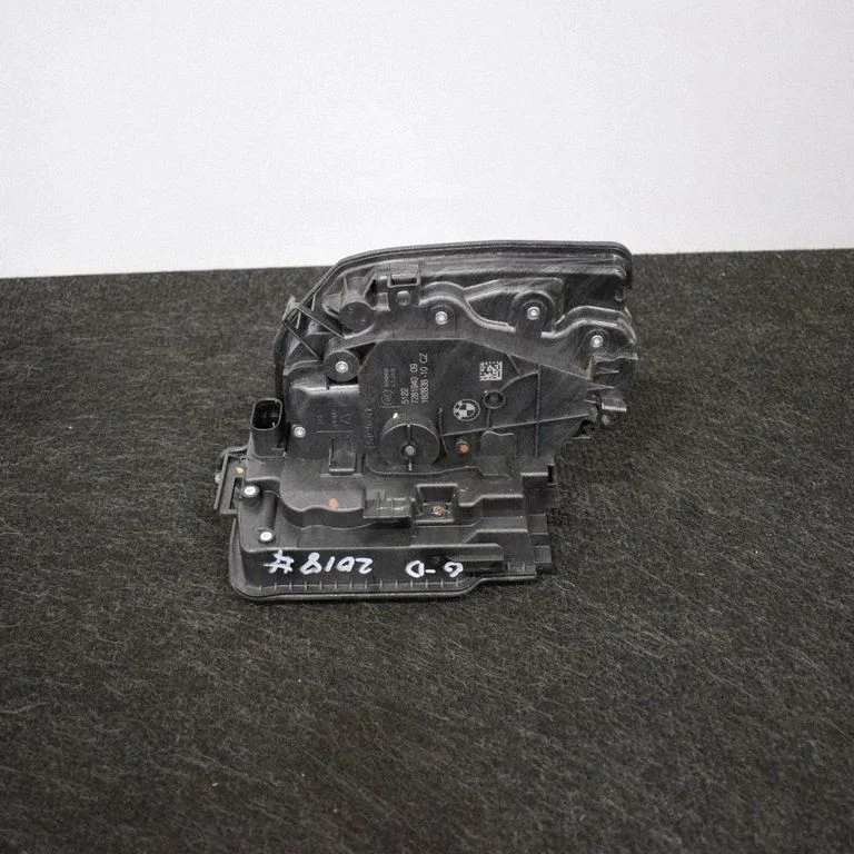 Rear door lock – BMW X1 F48 F49 (2015-2022)