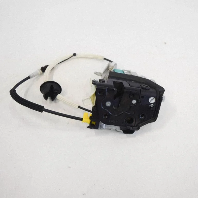 Rear door lock – Audi Q5 SQ5 8R (2008-2017)