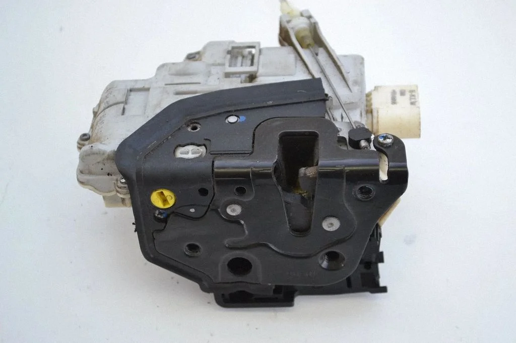 Rear door lock – Audi Q7 4L (2005-2015)