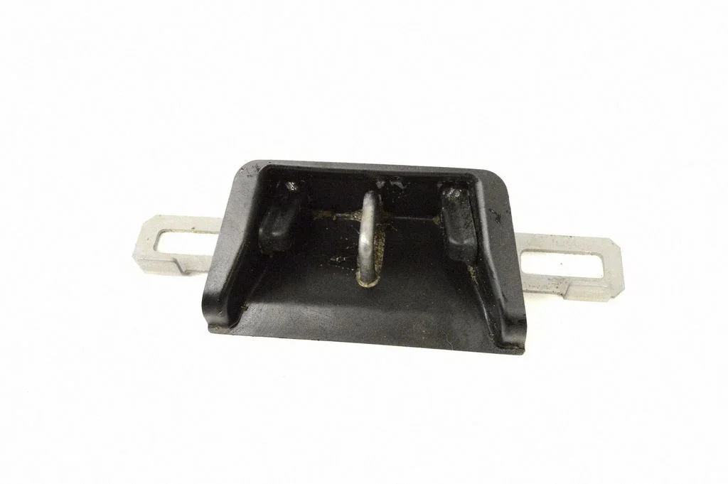 Rear door lock loop/hook striker – Volvo XC60 (2017-)