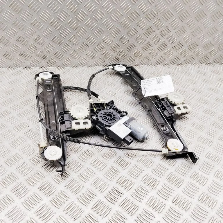 Aizmugurējā el. loga pacēlāja mehānisms bez motoriņa 9854232