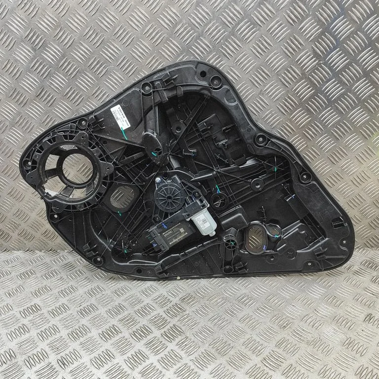 Aizmugurējā el. loga pacēlāja mehānisms bez motoriņa 31675633