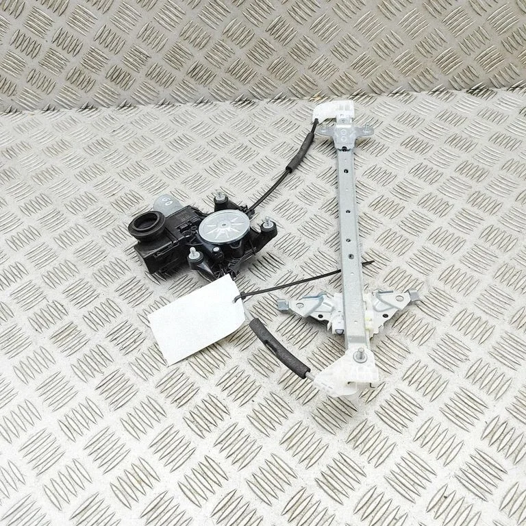 Rear window lifting mechanism without motor 0620207370