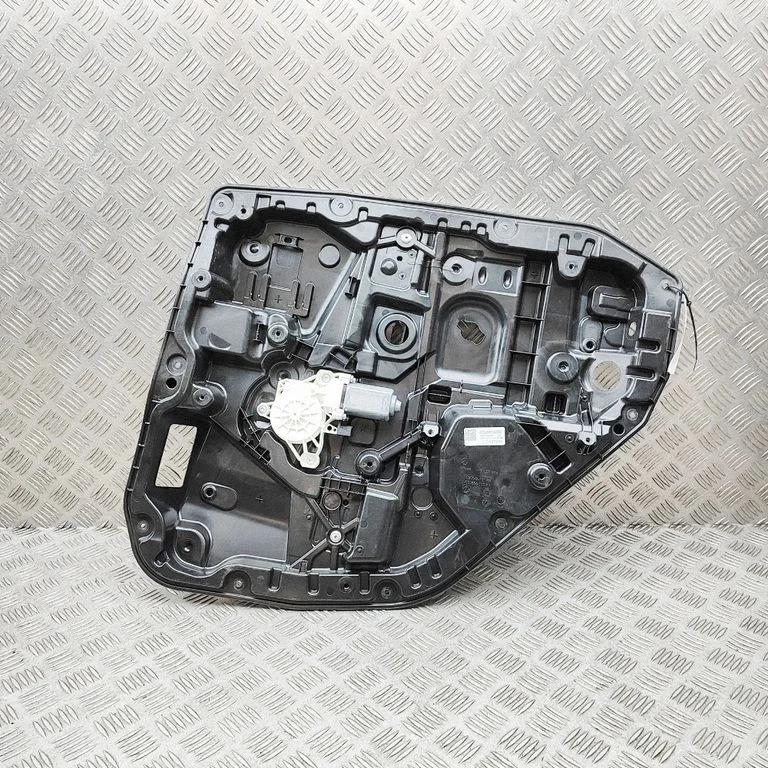 Aizmugurējā el. loga pacēlāja mehānisms bez motoriņa A2237302400