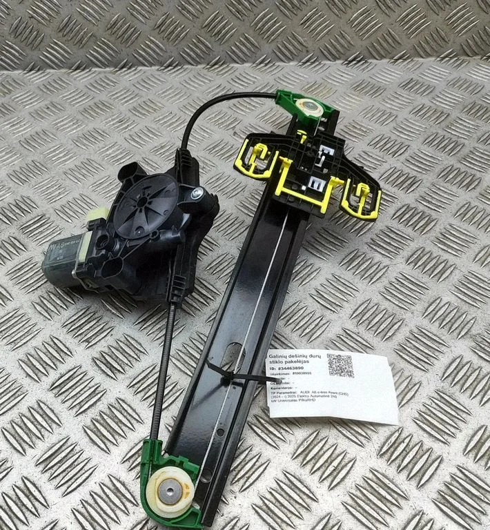 Rear window lifting mechanism without motor 85E839462