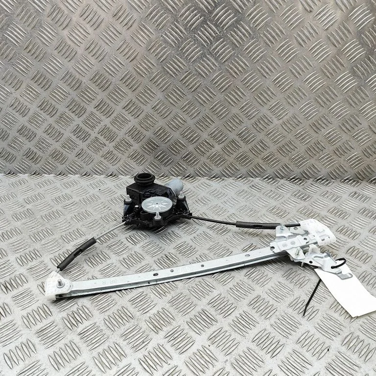 Tagaukse aknatõstuk ilma mootorita 8571042170