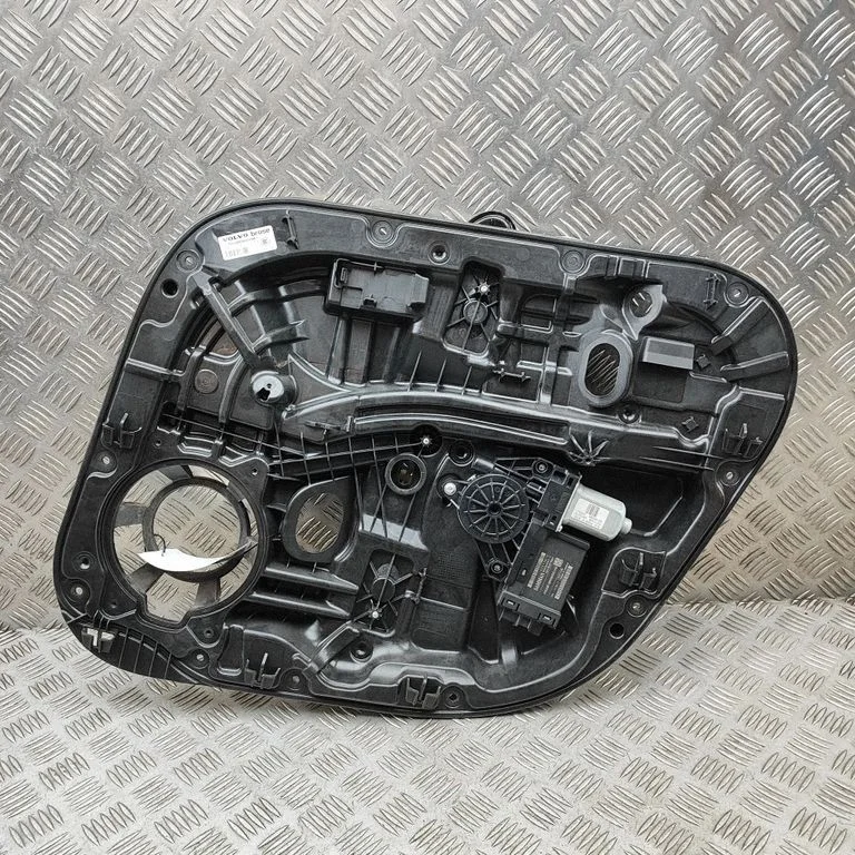 Rear window lifting mechanism without motor – Volvo S90, V90 (2016-)