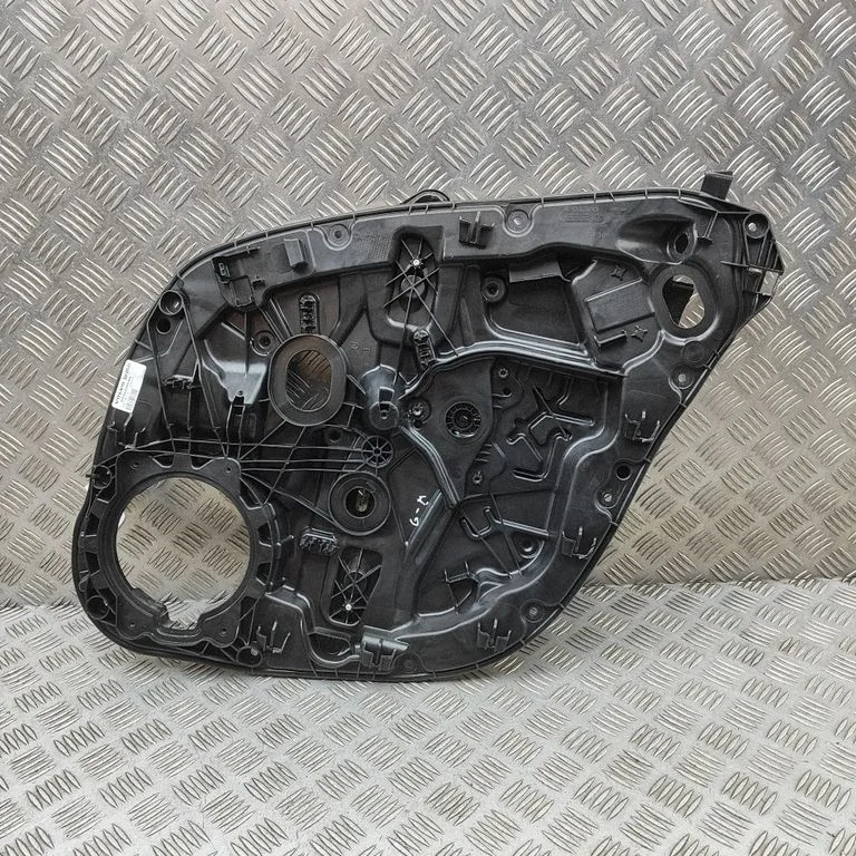 Rear window lifting mechanism without motor 32353355