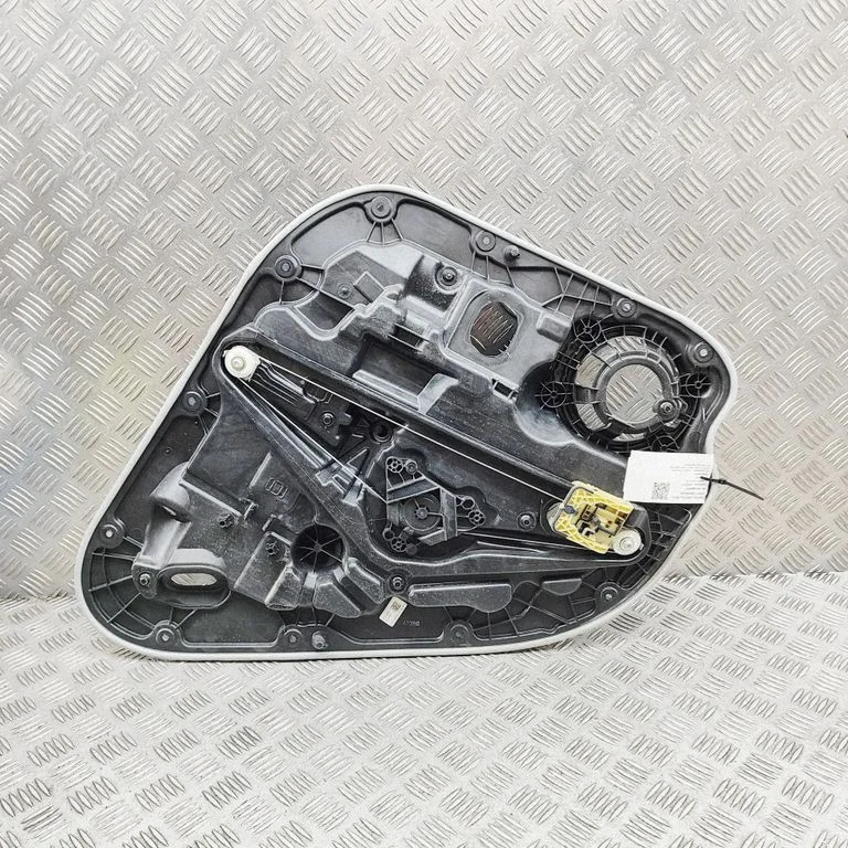 Rear window lifting mechanism without motor 32353278