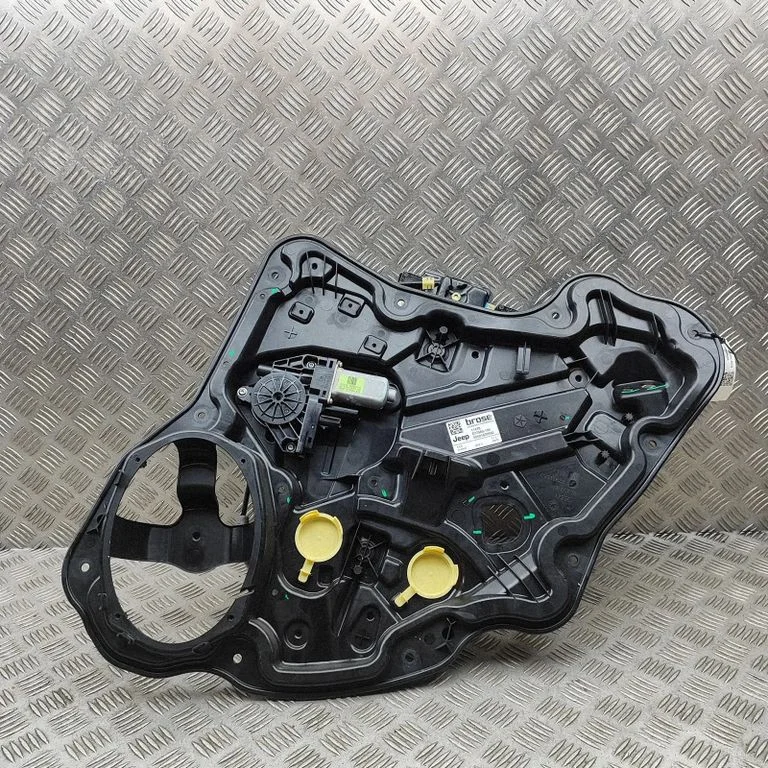 Aizmugurējā el. loga pacēlāja mehānisms bez motoriņa 69013688