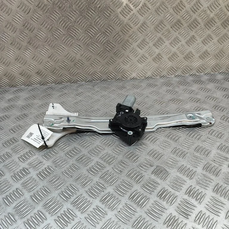 Aizmugurējā el. loga pacēlāja mehānisms bez motoriņa SD232124
