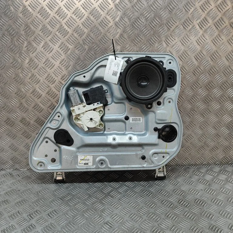Aizmugurējā el. loga pacēlāja mehānisms bez motoriņa 31253516
