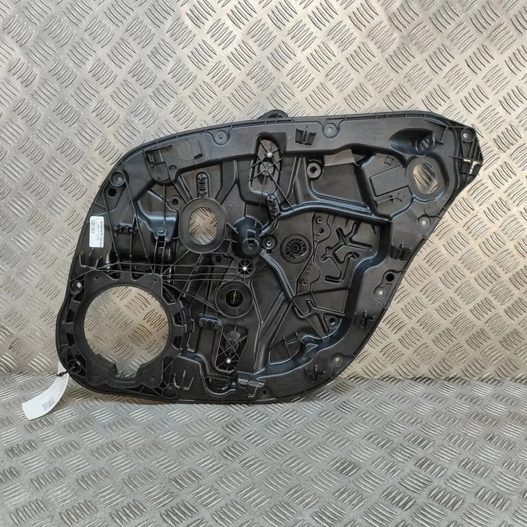 Aizmugurējā el. loga pacēlāja mehānisms bez motoriņa 31462707