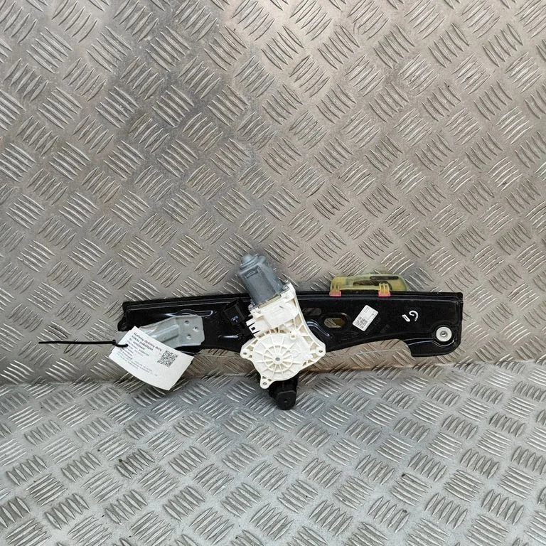 Aizmugurējā el. loga pacēlāja mehānisms bez motoriņa GX7327000AC