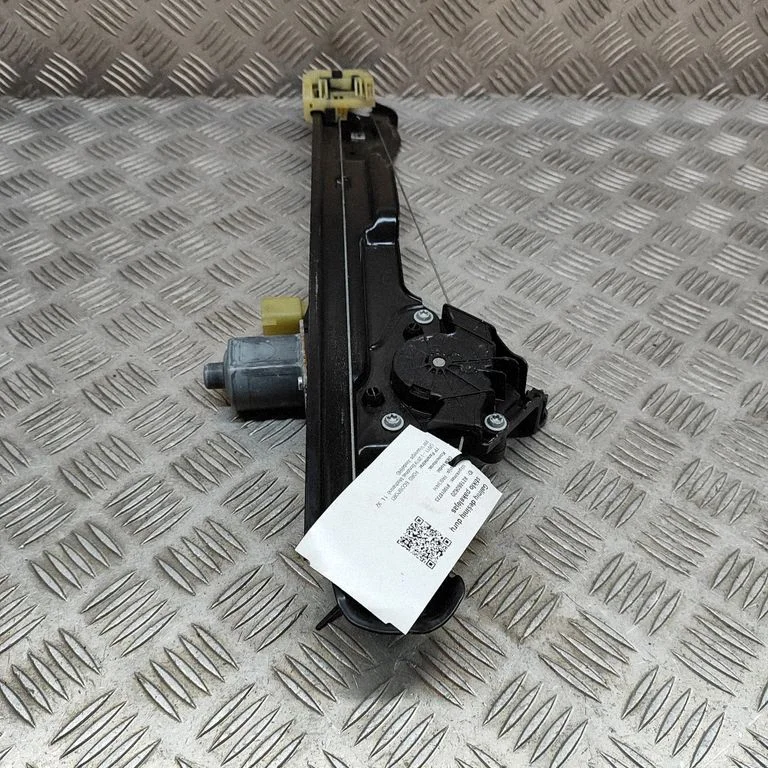 Aizmugurējā el. loga pacēlāja mehānisms bez motoriņa 0130822078