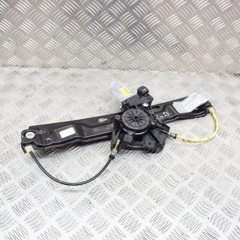Aizmugurējā el. loga pacēlāja mehānisms bez motoriņa 918957104