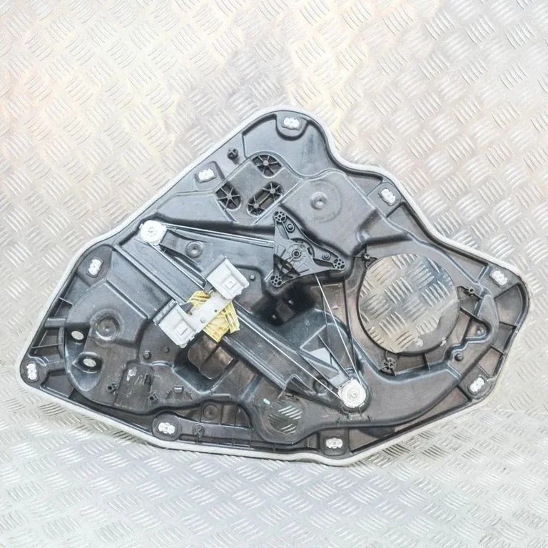 Aizmugurējā el. loga pacēlāja mehānisms bez motoriņa 00519695920