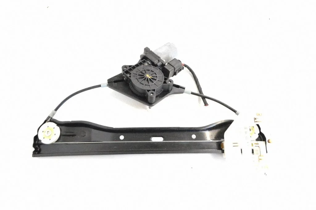 Rear window lifting mechanism without motor – Mini Cooper Countryman R60 (2011-2016)
