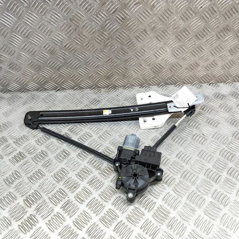Aizmugurējā el. loga pacēlāja mehānisms bez motoriņa 5Q0959408E