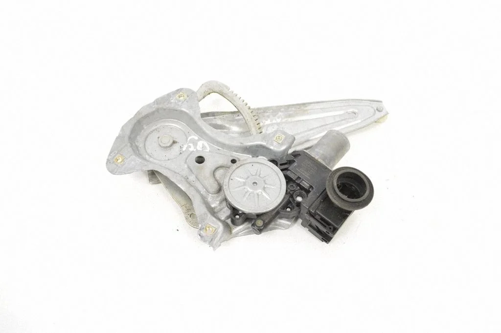 Aizmugurējā el. loga pacēlāja mehānisms bez motoriņa 85720F4020