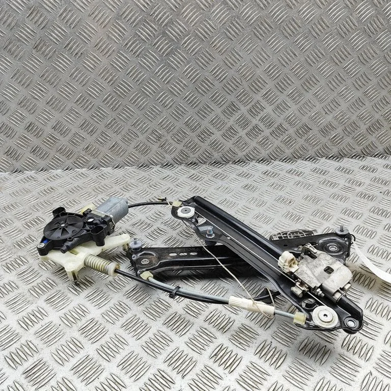 El. loga pacēlāja mehānisma komplekts – Audi E-tron GT (2021-)