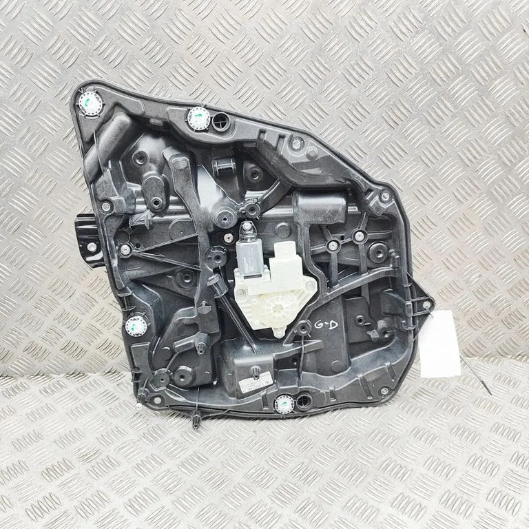Rear door window regulator with motor 7455084