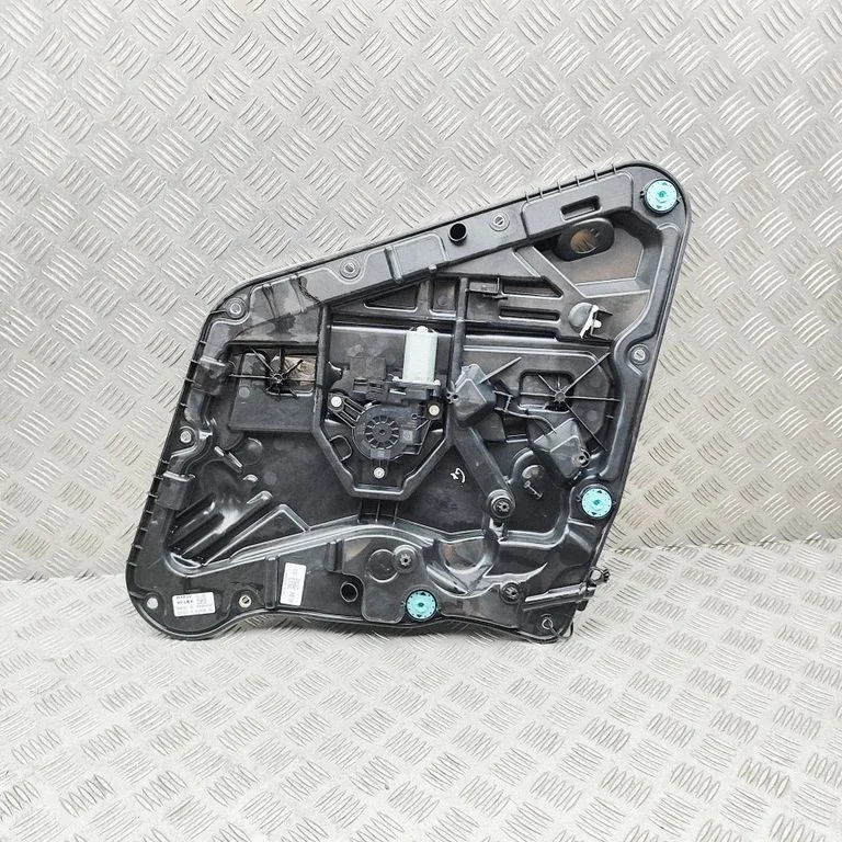 Rear door window regulator with motor 5A75081