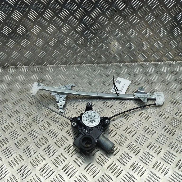Rear door window regulator with motor 8572078040
