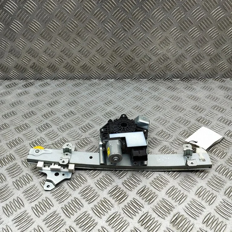 Rear door window regulator with motor 827515MS5A