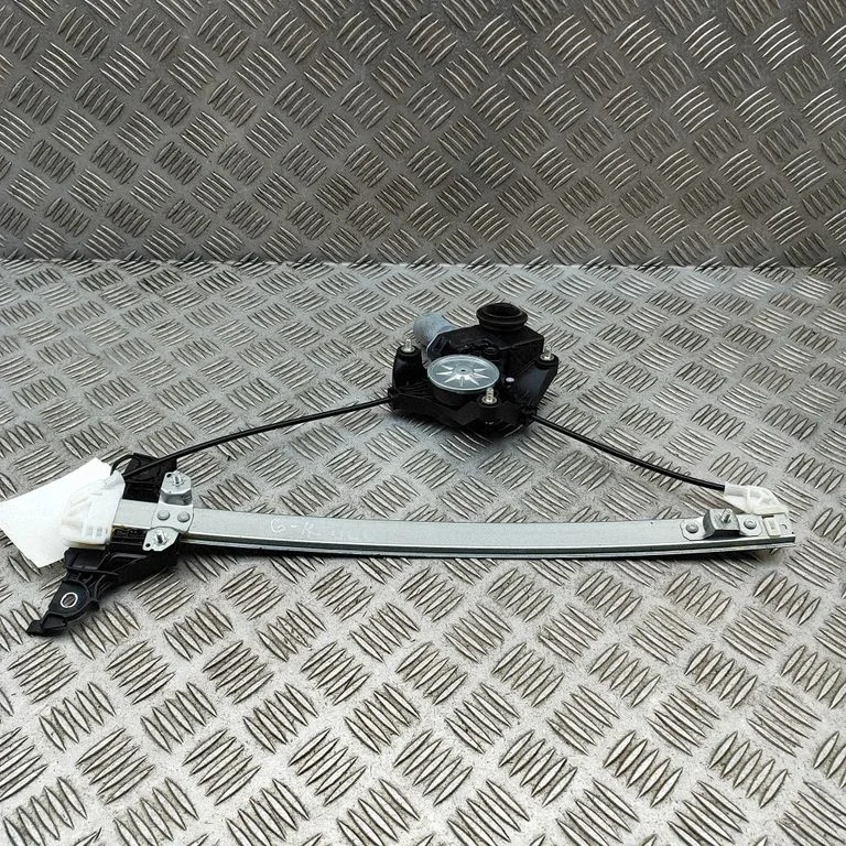 Rear door window regulator with motor 8572048180