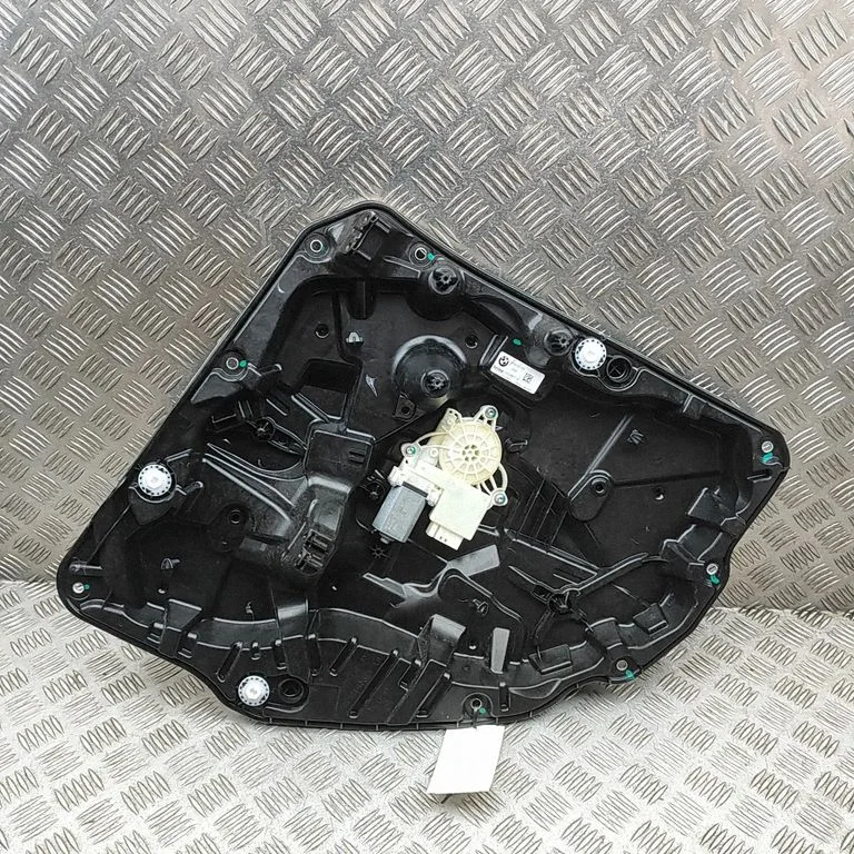 El. loga pacēlāja mehānisma komplekts – BMW X6 G06 (2019-)