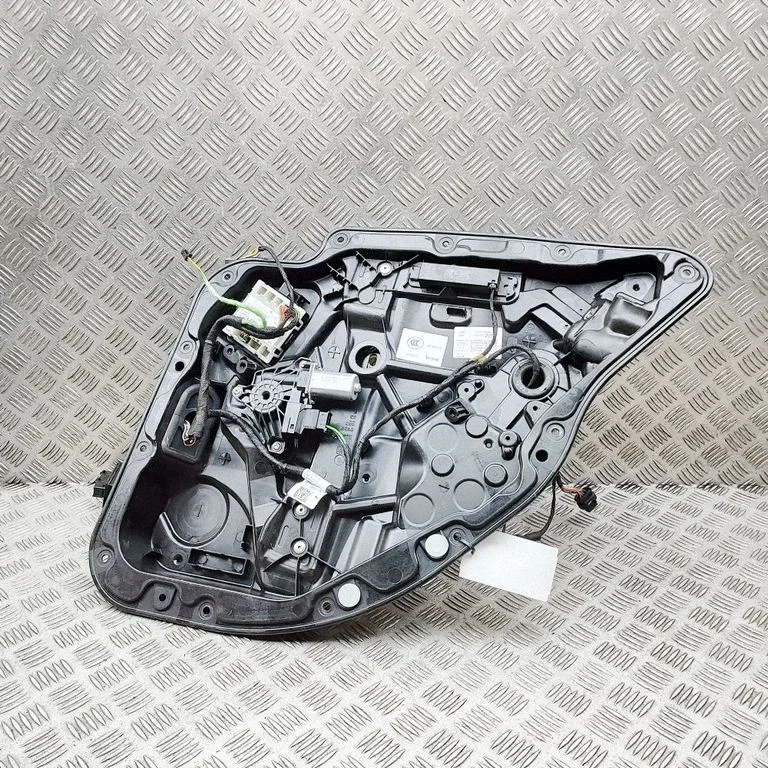 Rear door window regulator with motor A2139003022