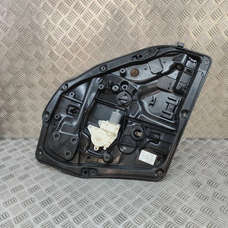 Rear door window regulator with motor A2227300179