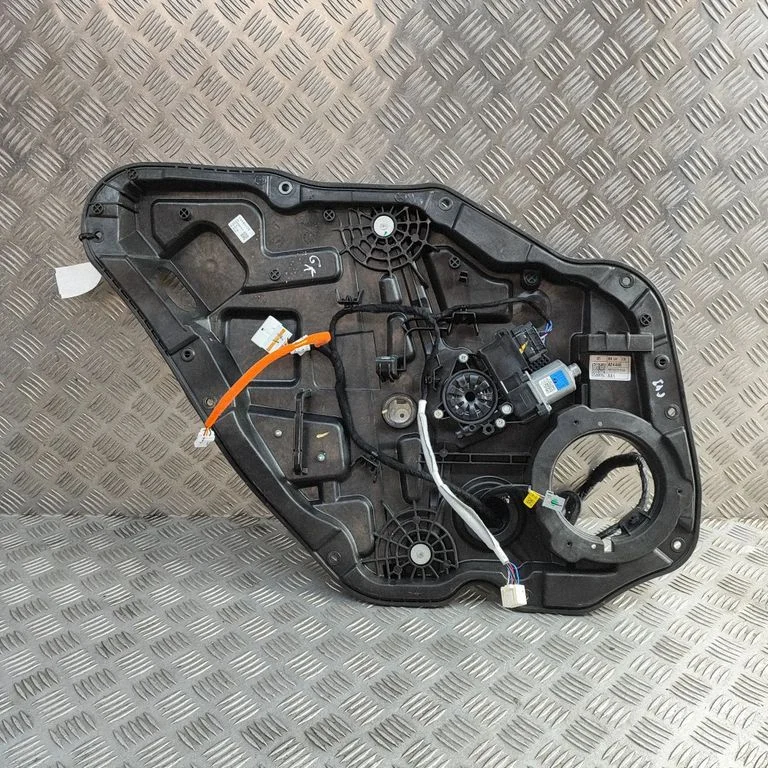 Rear door window regulator with motor 83450KL010