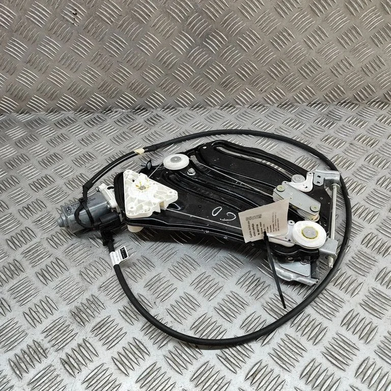 Rear door window regulator with motor A1726700203