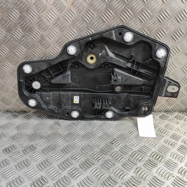 Rear door window regulator with motor 5LA839655A