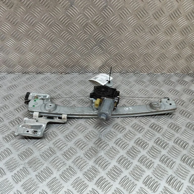 Rear door window regulator with motor
