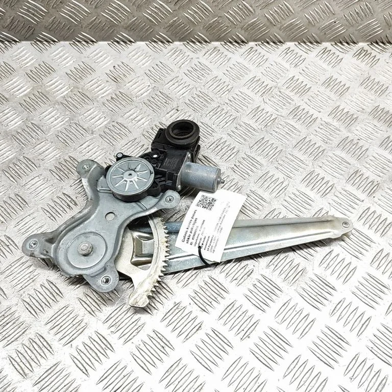 Rear door window regulator with motor 0620204531
