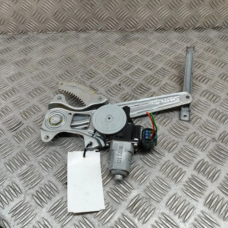 Rear door window regulator with motor – Nissan Leaf II (ZE1) (2017-2025)