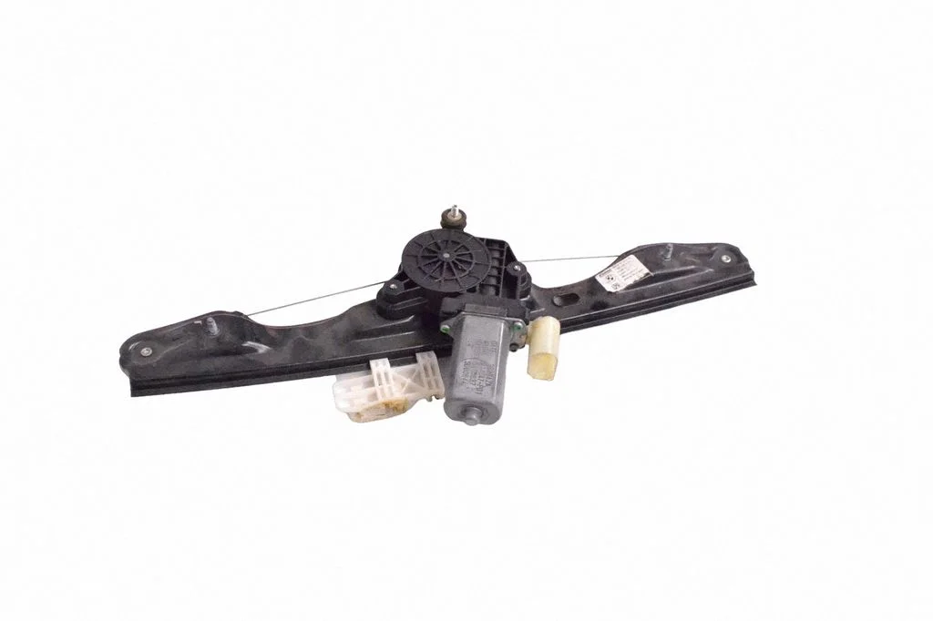 Rear door window regulator with motor – BMW 3 Series F30 F35 F31 (2012-2018)