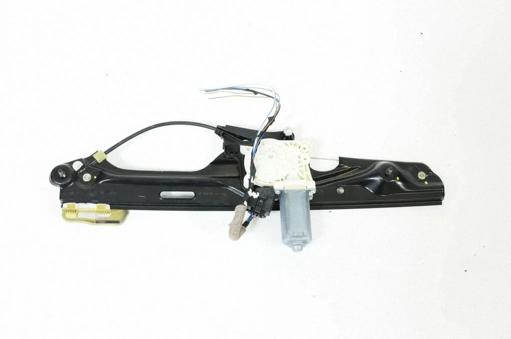 Rear door window regulator with motor – BMW X3 F25 (2010-2017)