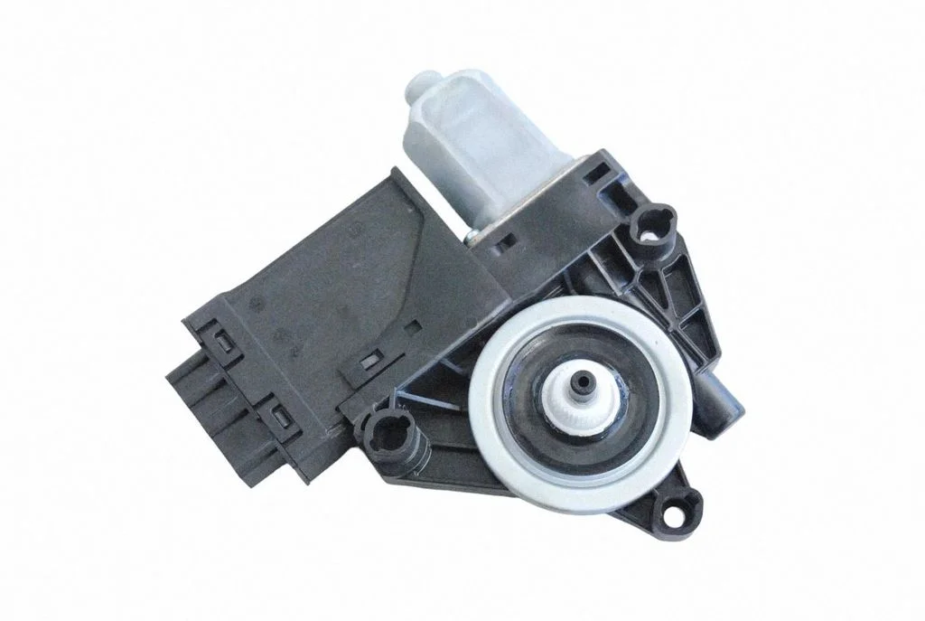 Aizmugurējā loga pacēlāja motoriņš 8889639264