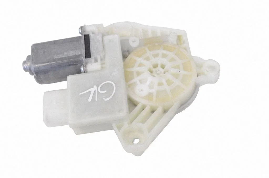 Rear door window regulator motor – BMW X3 G01 (2018-2024)